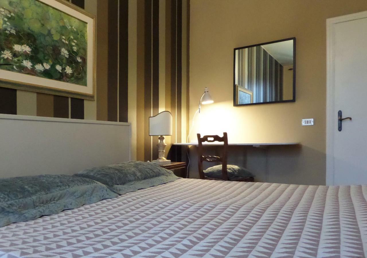 La Finestra Sul Fiume Bed and Breakfast Fossombrone Εξωτερικό φωτογραφία